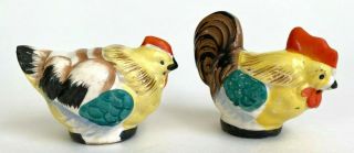 Vintage Japan Ceramic Rooster Chicken Hen Salt And Pepper Shakers Set