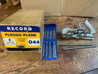 Vintage Record No.  044 Plough Plane Made In England Box And 8 Cutters