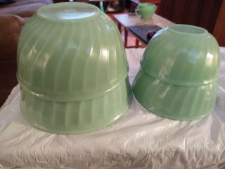 Vintage Fire King Jadeite Swirl Mixing Bowls 6,  7,  8,  And 9 Inch Great Shape