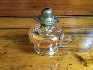 Vintage Clear Glass Aladdin ' s Finger Oil Lamp with Brass Burner and Wick 2