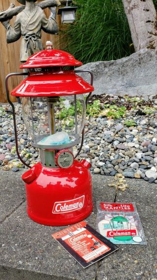 Vtg Stunning Coleman 200a 2 - 72 Best Of The Best For Glamping Display Collecting
