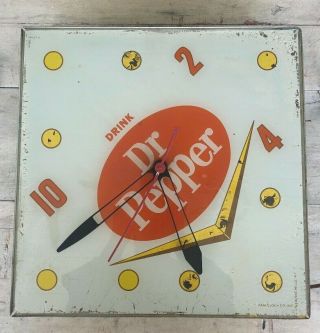 Vintage Dr.  Pepper Pam Clock 10 - 2 - 4 1960s 2