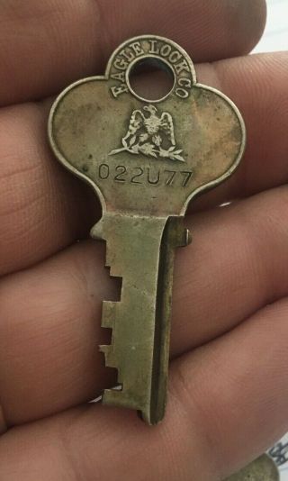 Antique Steamer Trunk Key Eagle Lock Co.  022u77