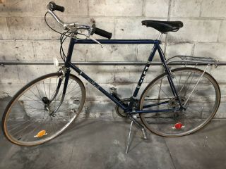 Vintage Fuji Royal Bicycle 12 Speed 26” Tires With Brooks Professional Race Seat