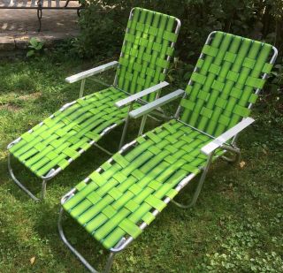 Pair Vintage Matching Green Folding Aluminum Chaise Lounge Lawn Pool Reclining 3