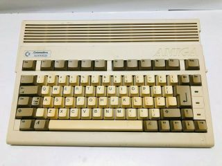 Commodore Amiga A600 Computer Vintage