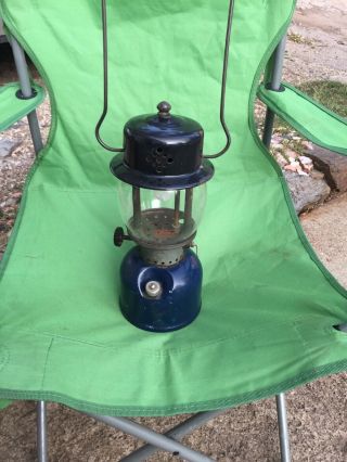 Vintage Coleman 243a Lantern Not A Ding In The Glass Piece Look At Pic