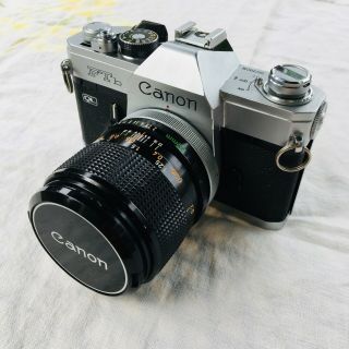 Vintage Canon Ftb/ql/35mm Slr Film Camera W/canon Fd 35mm/1:2 S.  S.  C.  Jap.  Lens