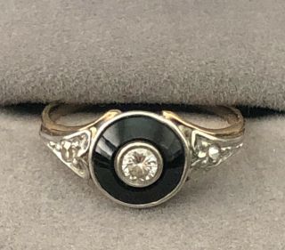Vintage 10k Yellow Gold Hand - Crafted Black Onyx Diamond Ring Size 5.  5