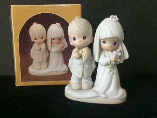 Precious Moments Wedding Couple Lord Bless & Keep You Figurine Bride Groom 1992