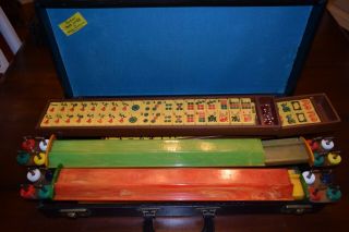 Vintage Mah Jong Mahjong Mah Jongg Mahjongg Set With Bakelite/catalin 156 Tiles