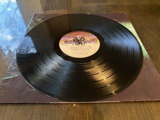 Kiss “Love Gun” NBLP - 7057 7057 - BS 1977 Casablanca Records Rock Lp 12” 3