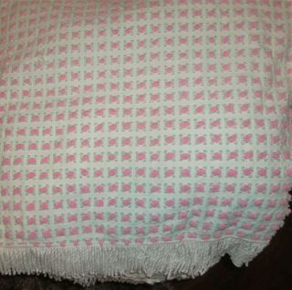 Vintage Morgan Jones Chenille Pink Rosebud Bedspread Fringe Full