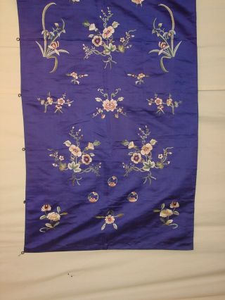 Wonderful Antique Chinese Silk Embroided Panel Hg
