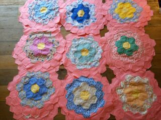 Antique Vintage Quilt Blocks Squares 40’s Fabric Hand Sewn Flowers 23 Blocks