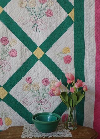 Romantic Roses Vintage Cottage Pink & Green Applique Rose Quilt 78x77