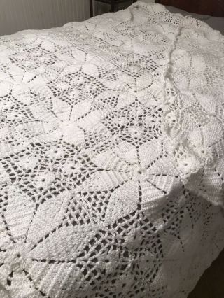 Vintage White Crochet Bed Cover Approximately 80 " X 108” Cc3