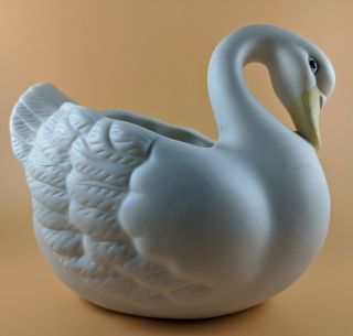 Homco White Swan Planter 1402 Home Interiors Ceramic Porcelain Bisque Cygnet 2
