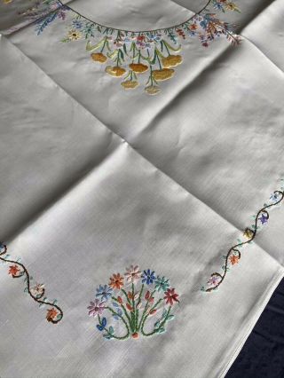 Vintage Floral Heavily Hand Embroidered White Irish Linen Med.  Tablecloth 3