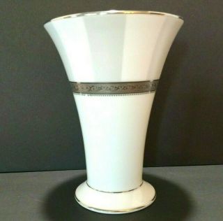 Noritake Fine Porcelain Vase White Silver Trumpet Shaped Festivity Platinum
