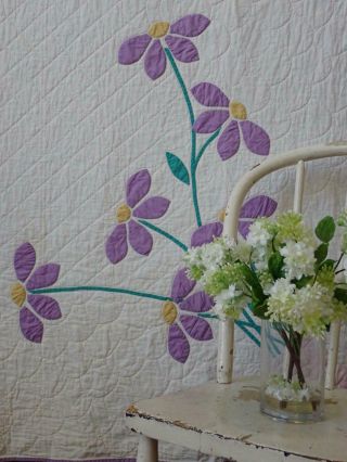 Cottage Home Vintage 30s Applique Purple Daisies Quilt 85x79