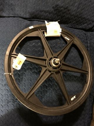 Vintage Black Nos Gt Usa Made Freestyle Bmx Bike 6 Spoke Tomahawk Mag Wheel