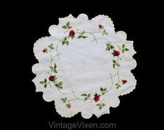 Strawberries Antique Society Silk Embroidered Victorian Linen Doily 1900s
