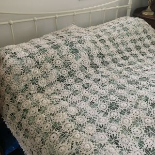 Large French Vintage Hand Crocheted Cotton Bedspread 2