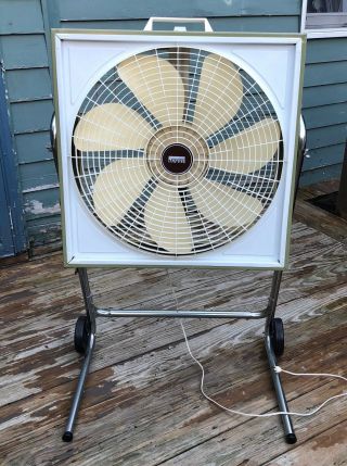 Vintage Montgomery Wards 7 Blade Avocado Box Fan With Stand 3 Speed