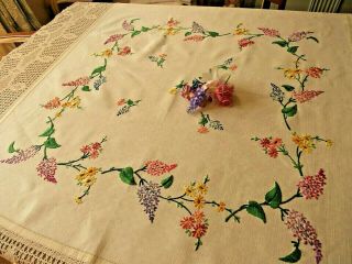 Vintage Hand Embroidered Tablecloth - Circle Of Flowers