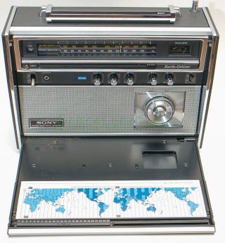 Sony Crf - 5100 Earth - Orbiter Short Wave Am Fm 10 Band Radio Receiver - Vintage -