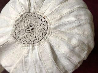 Vintage Bonnet W English Hollie Point Lace Insert With Tiny Hearts/flower Design