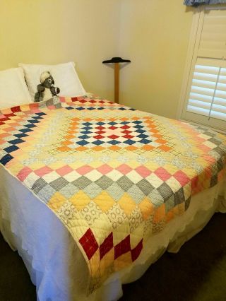 Vintage Quilt,  Feed Sack,  Hand Made.  Estate,  13 Stitches Per In.  82x70=clean, .