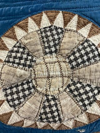 WOW Antqiue Handmade Hand Quilted Sunburst Quilt Circa mid 1800s 68 