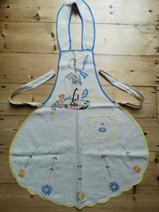 Vintage Hand Embroidered Crinoline Lady Apron - small size 3