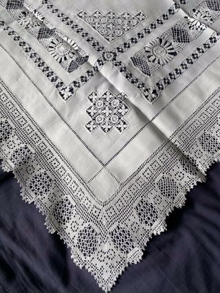 Vintage Edwardian Irish Linen Tablecloth Drawn Thread Work & Crocheted Edging