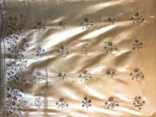 Rare 18th century French Silk Woven Beauvais Embroidery (2949) 2