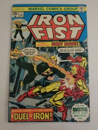 Iron Fist 1 (nov 1975,  Marvel) Vs.  Iron Man - John Byrne - Duel Of Iron
