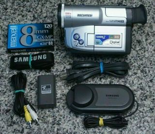 Vtg Samsung Scl860 Hi - 8 Camcorder 22x W/ Battery,  Charger,  Tape,  Rca Frsh