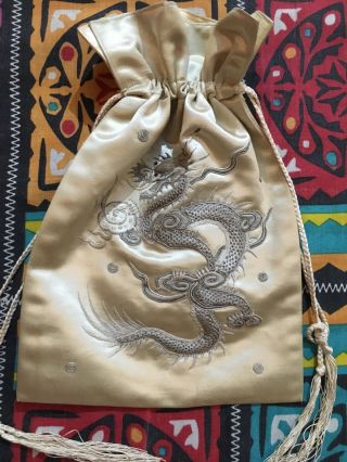 Antique Chinese Qing Dynasty Hand Embroidered Purse