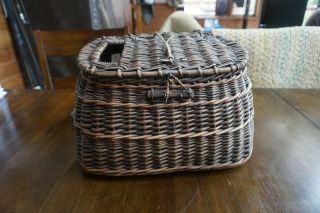 Unmarked Wicker Creel W/ Double Wire Latch And Shoulder Strap