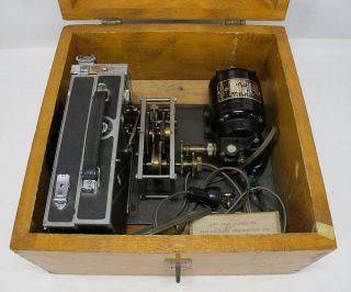 Vintage Cine - Kodak Special 16 Mm Camera W/bodine Electric Co Motor & Gears Yqz