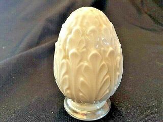Vtg Lenox Porcelain Egg Shaped Ivory And 24k Gold Pepper Shaker Easter Egg