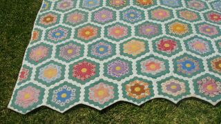 Vintage Grandmother ' s Flower Garden all hand quilted quilt,  88 