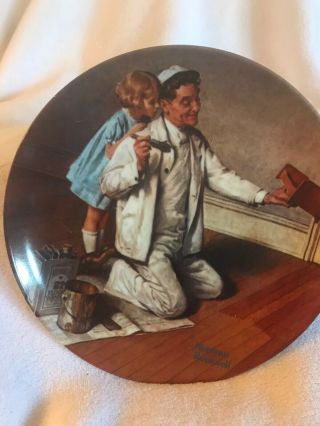 Vtg 1983 Decorative Knowles 8 1/2” Plate Norman Rockwell ‘the Painter’ Ah18069.