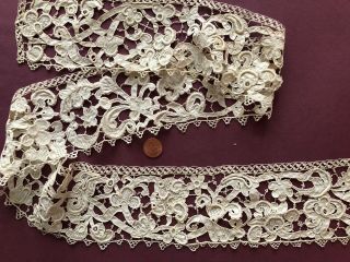 Gros Point Needle Lace Long Border Collector