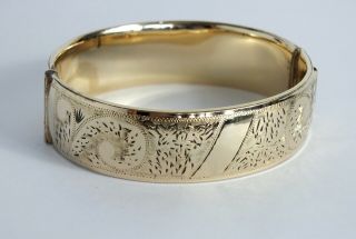 Vintage 1/5th 9ct Gold Metal Core Gorgeous Engraved Chunky Bangle,  Weight: 43g