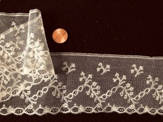 19th C.  handmade Mechlin bobbin lace edging - trailing floral design 2