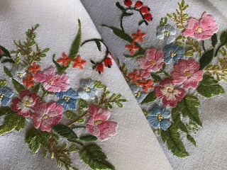 Gorgeous Vintage Hand Embroidered Tablecloth Floral Displays