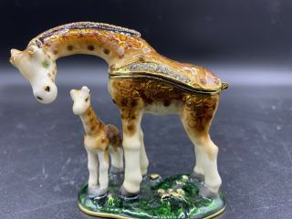 Metallic And Porcelain Hinged Trinket Pill Box Giraffe Incredible Color